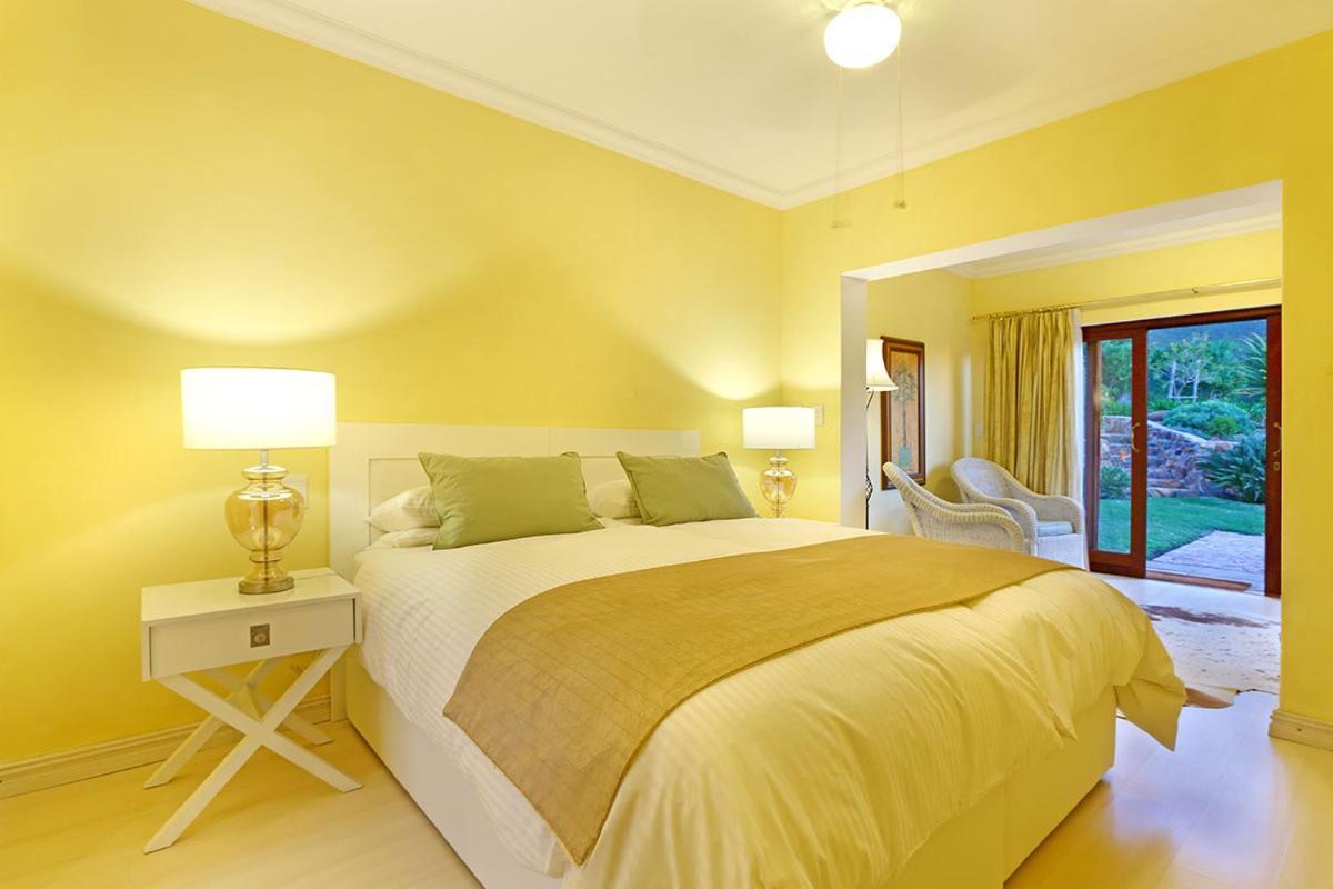 Apricot Gardens Guesthouse Gordonʼs Bay Dış mekan fotoğraf